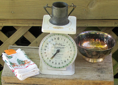 Vintage Christmas napkins and kitchen scale.