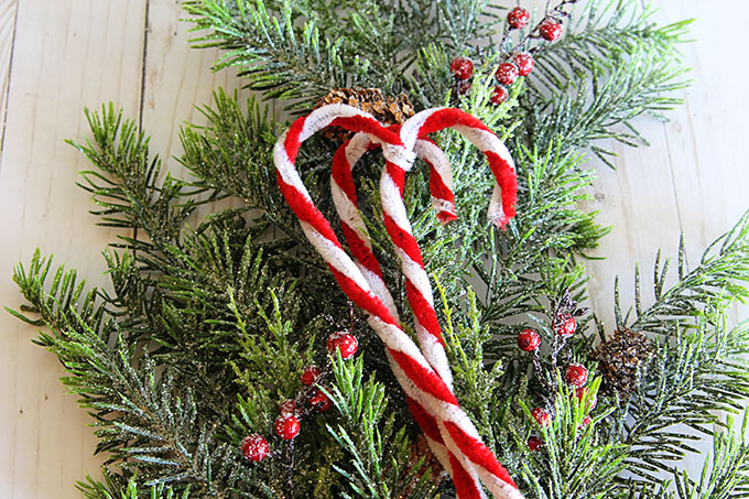 Pipe cleaner candy canes for Christmas decor. 