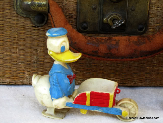 Vintage Disney Donald Duck walker toy