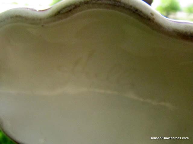 Hull marking on the bottom of a china vase.