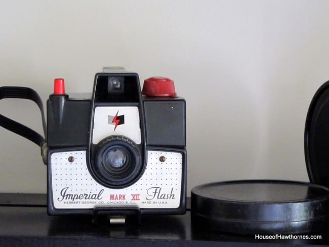 Vintage Imperial Mark XII Flash camera.