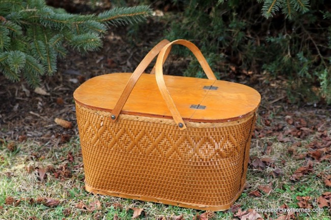 Redmon picnic basket.