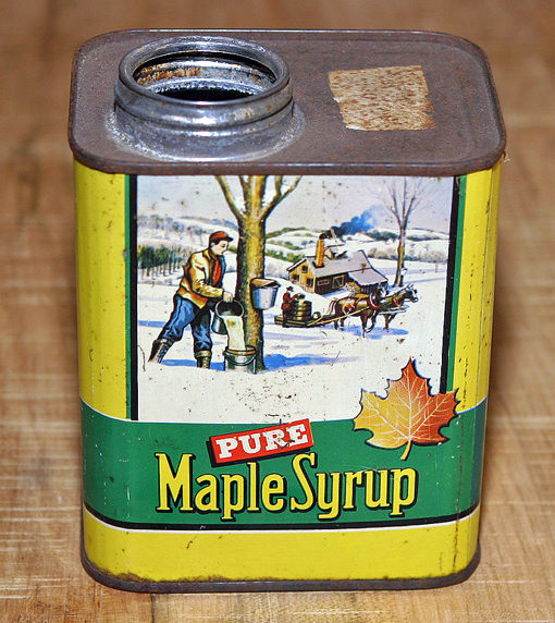 Vintage maple syrup tin.