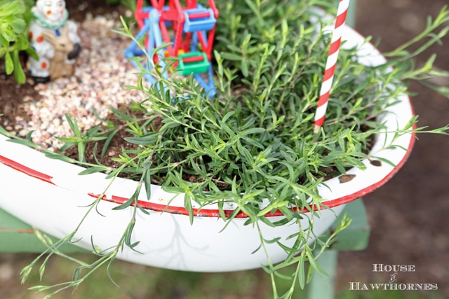 A super cute DIY circus themed fairy garden