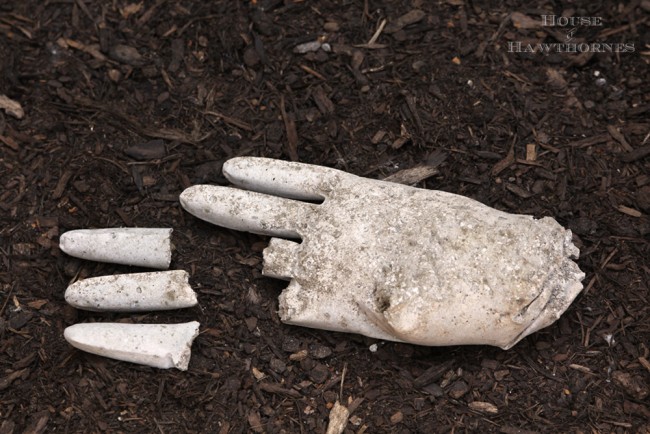Cement hand for the garden