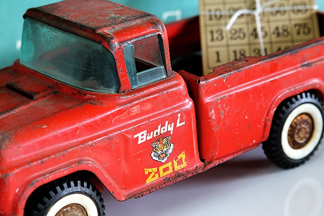 Vintage Buddy L Zoo Truck