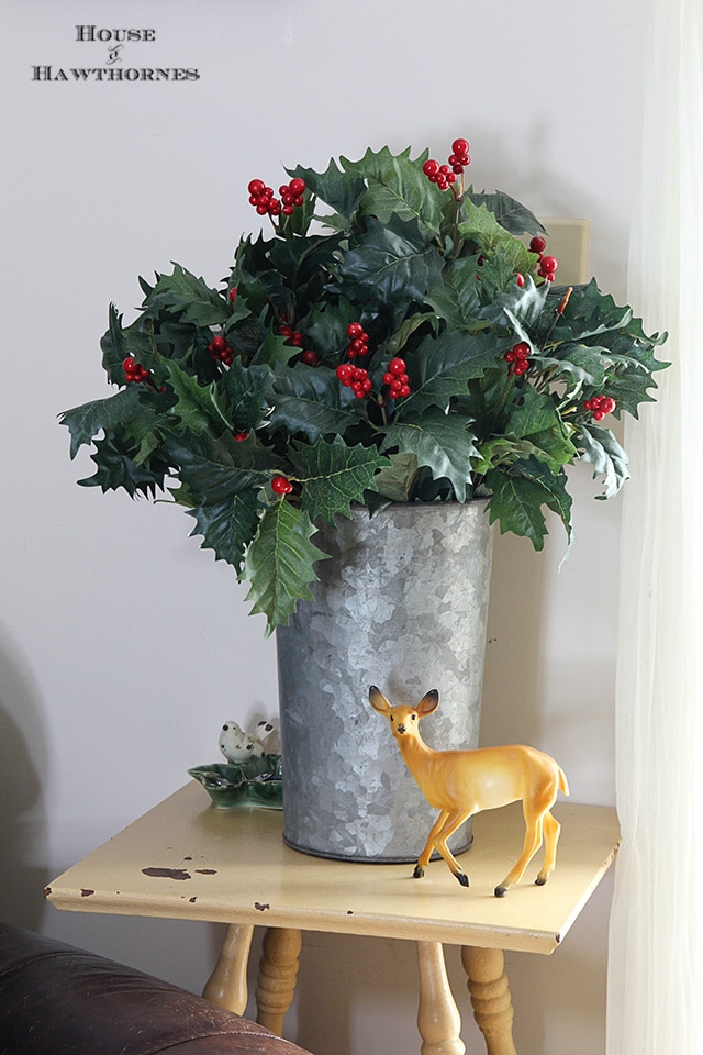 Using vintage Christmas deer in your holiday decor