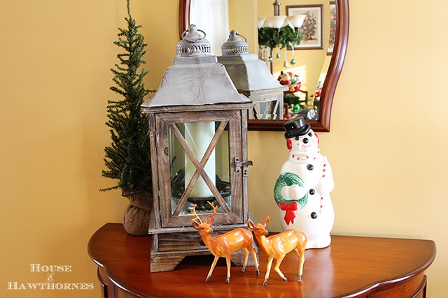 Retro plastic deer Christmas decor