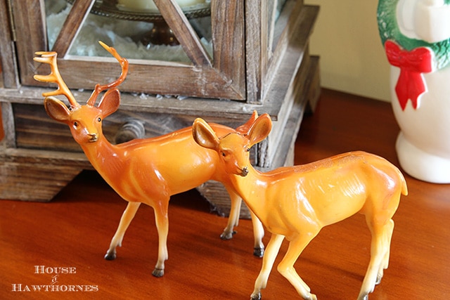 Using vintage Christmas deer in your holiday decor