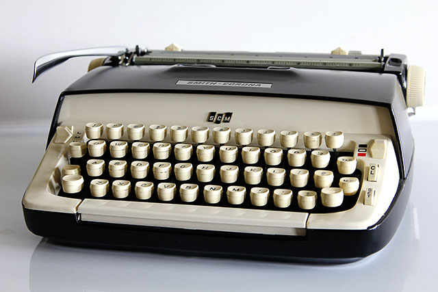 1960's Royal Galaxie Typewriter 