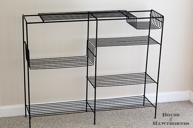 Mid century modern wire shelf unit along with other vintage yard sale finds at houseofhawthornes.com