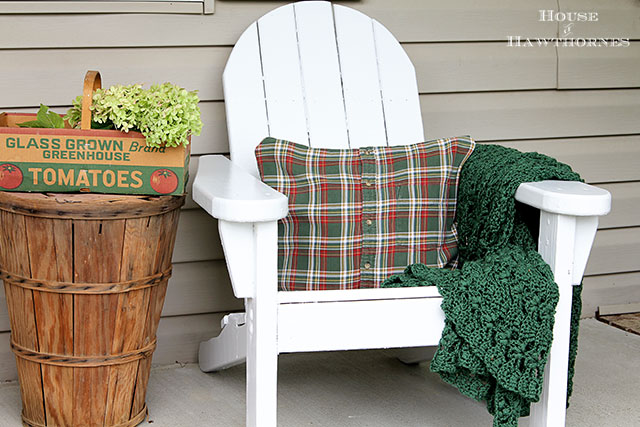 Eclectic Vintage Farmhouse Rustic Fall Porch via houseofhawthornes.com