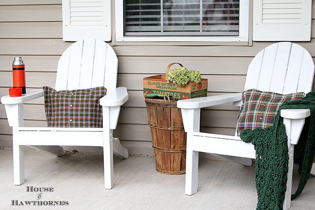 Eclectic Vintage Farmhouse Rustic Fall Porch via houseofhawthornes.com