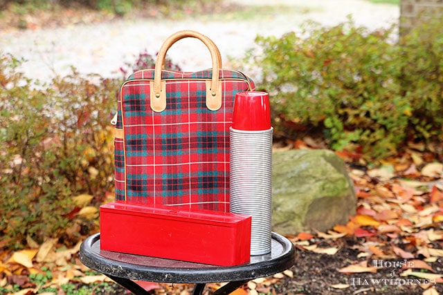 https://www.houseofhawthornes.com/wp-content/uploads/2014/11/Vintage-Plaid-Stadium-Thermos-Set-2045.jpg