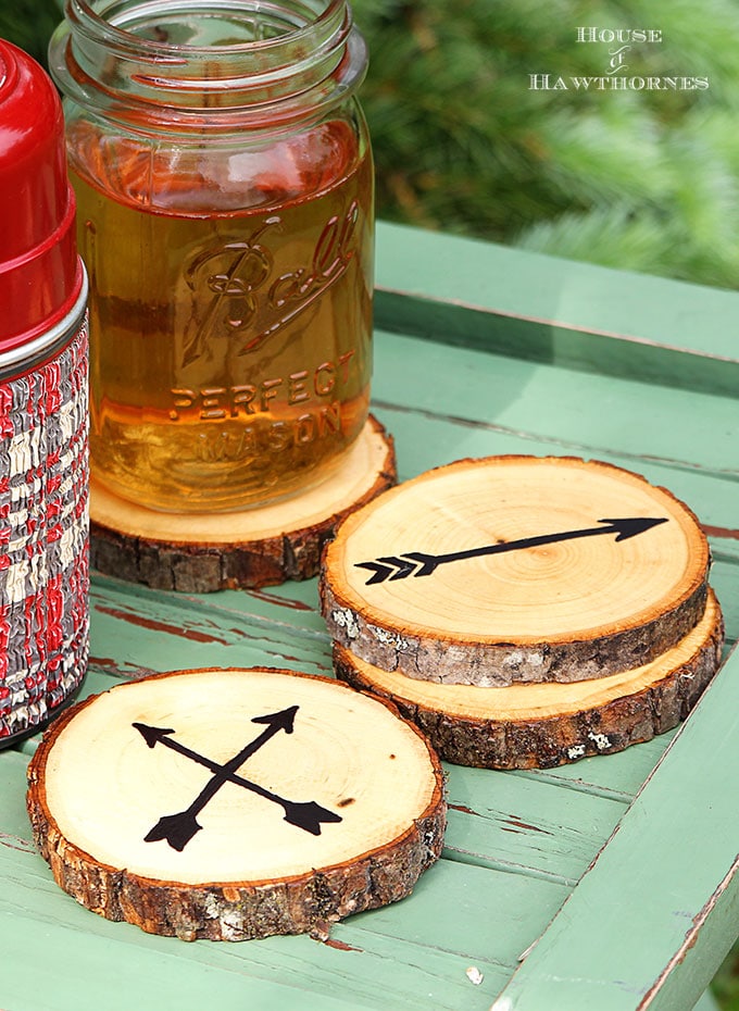 Super easy DIY Arrow Coasters made from craft store wood slices.