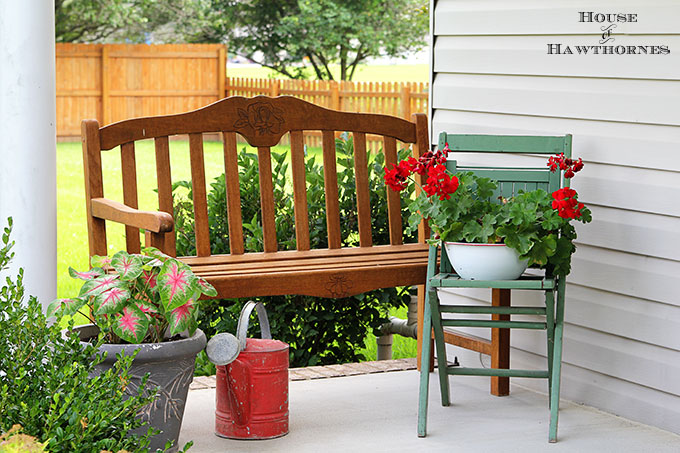 Summer back porch decorating ideas with an eclectic style. Easy DIY and decor inspiration for your porch or patio this summer.