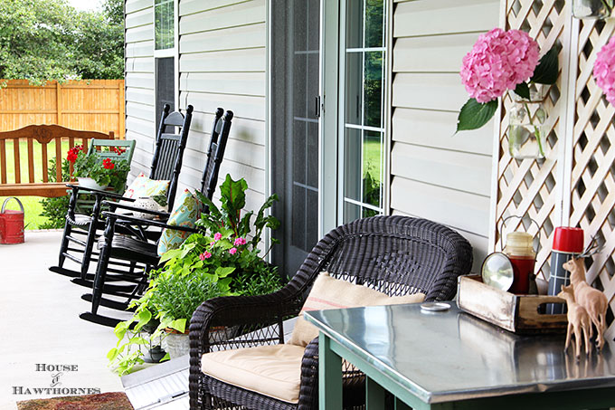 Summer back porch decorating ideas with an eclectic style. Easy DIY and decor inspiration for your porch or patio this summer.