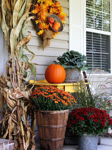 Fall porch decor modern farmhouse style. Sometimes a traditional look is just what you need to get you in the mood for fall!