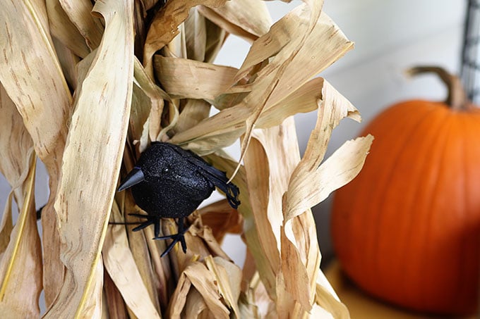Quick and easy Halloween decorating ideas for your porch. An inexpensive way to transition the porch from fall to Halloween decor with just a few additions. 