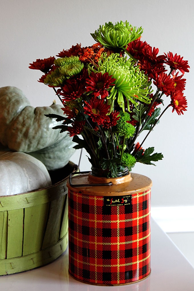 A vintage Skotch Kooler plaid jug makes a pretty good repurposed vase when in a pinch. You gotta love a good budget friendly upcycled DIY project.