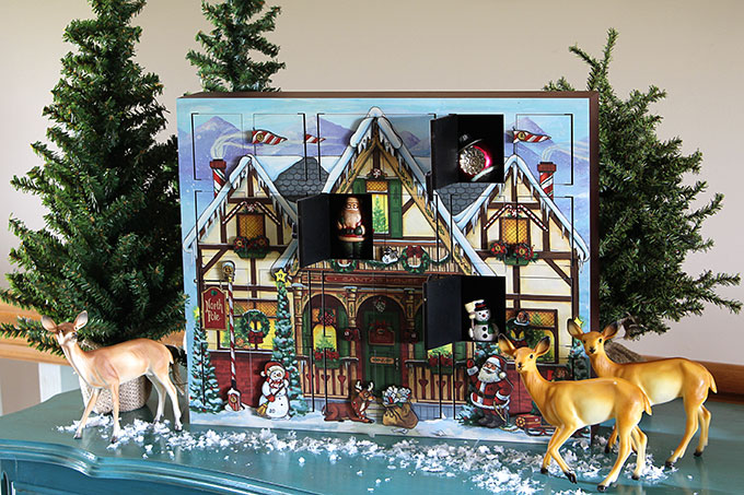 Advent calendars and a holiday giveaway from Balsam Hill