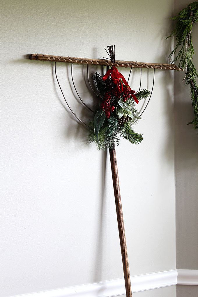 This nostalgic Christmas breakfast room is a great example of how to use vintage Christmas decor in your home without it looking like your grandma's house!