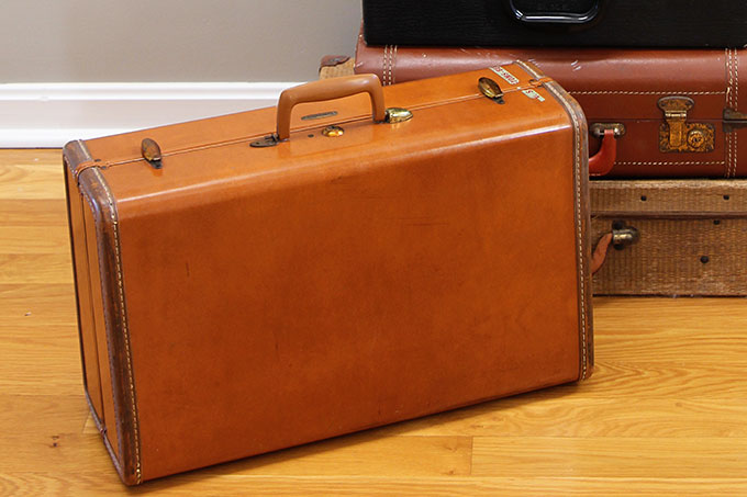 How To Clean A Vintage Suitcase House Of Hawthornes