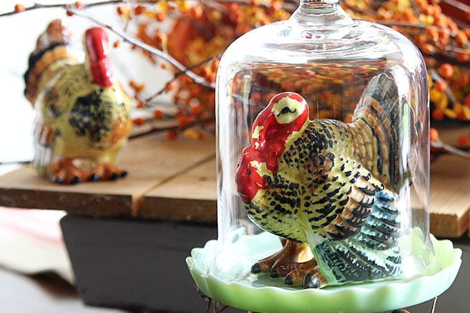 Vintage Thansgiving turkey decor - Turkey salt and pepper shakers