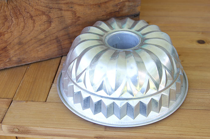 Vintage jello mold