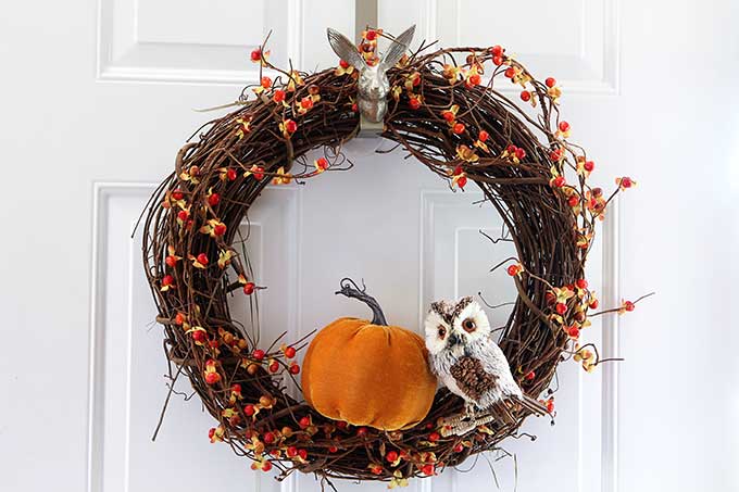 Fall grapevine wreath tutorial