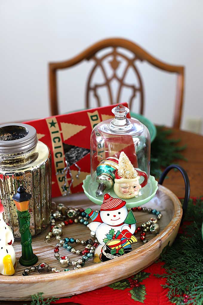 Vintage Christmas tablescape