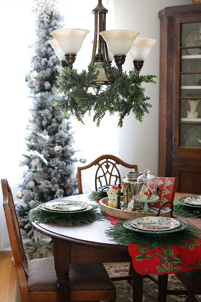 Christmas decor in dining room
