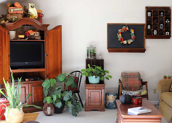 Fall home decor flea market style