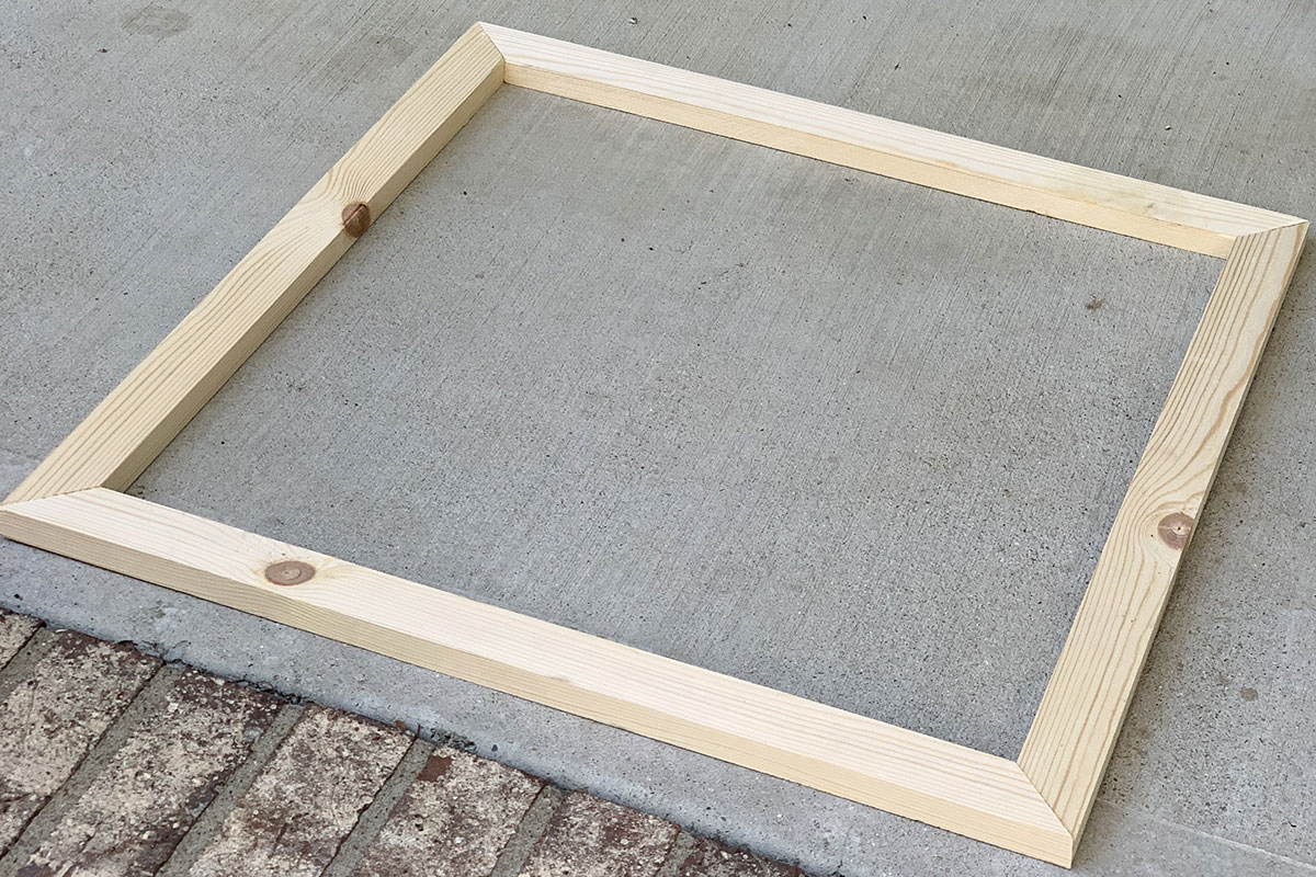building frame for barn quilt