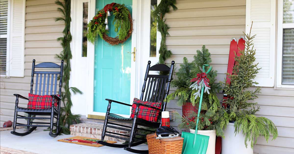 Nostalgic Christmas Porch Decorations - House of Hawthornes, image size:1200x630