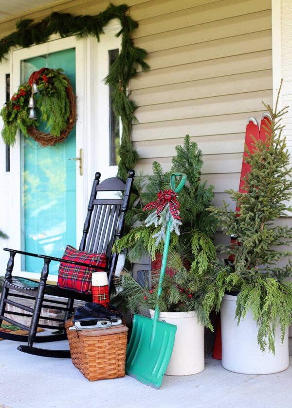 Nostalgic Christmas Porch Decorations - House of Hawthornes