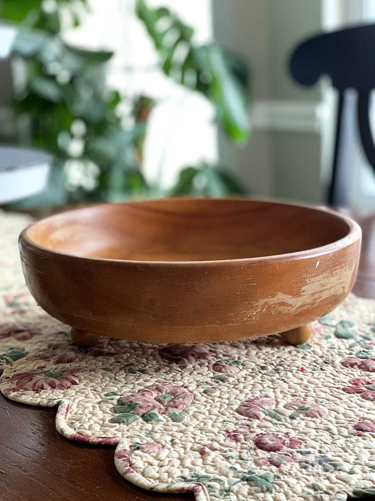 Vintage monkey pod wooden bowl 