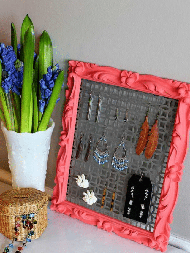 DIY Earring Holder story