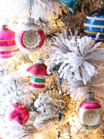 cropped-vintage-christmas-ornaments-4047-scaled-1.jpg
