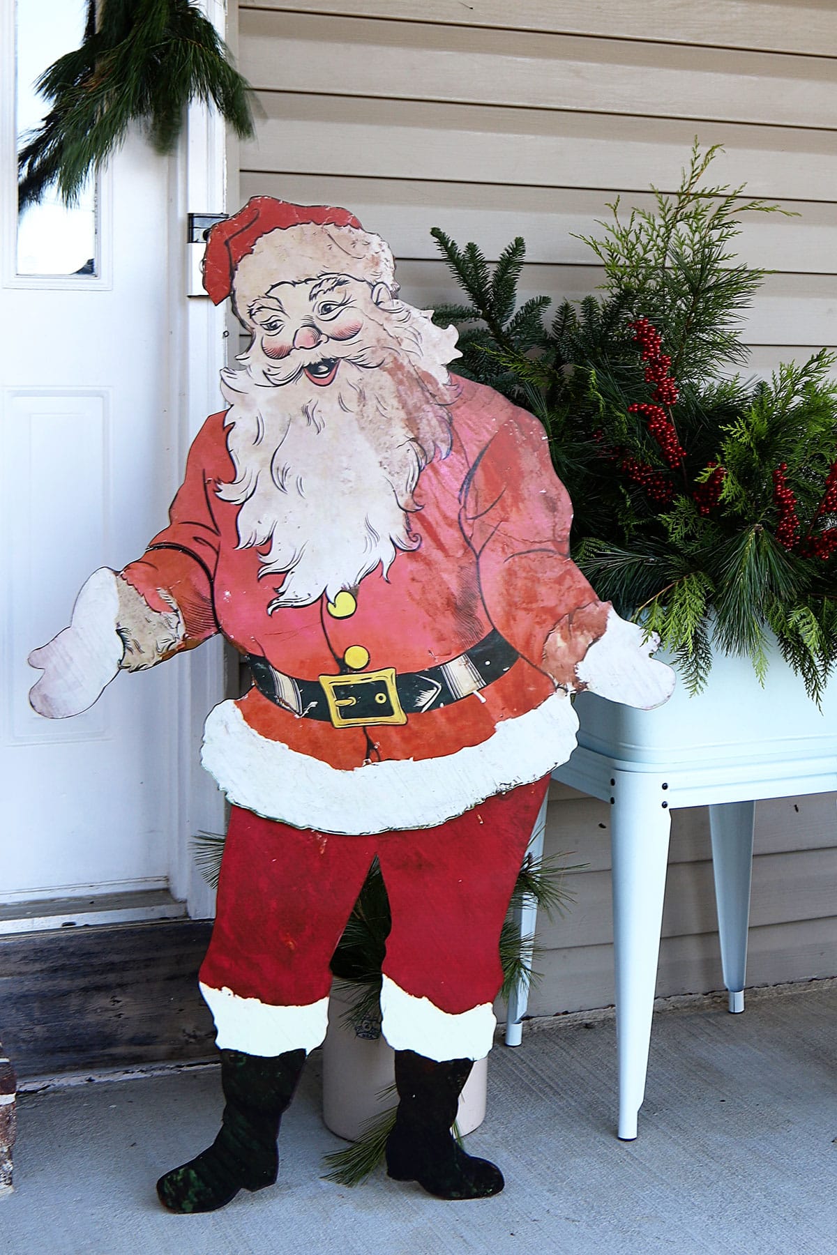 Vintage style wooden Santa porch leaner.