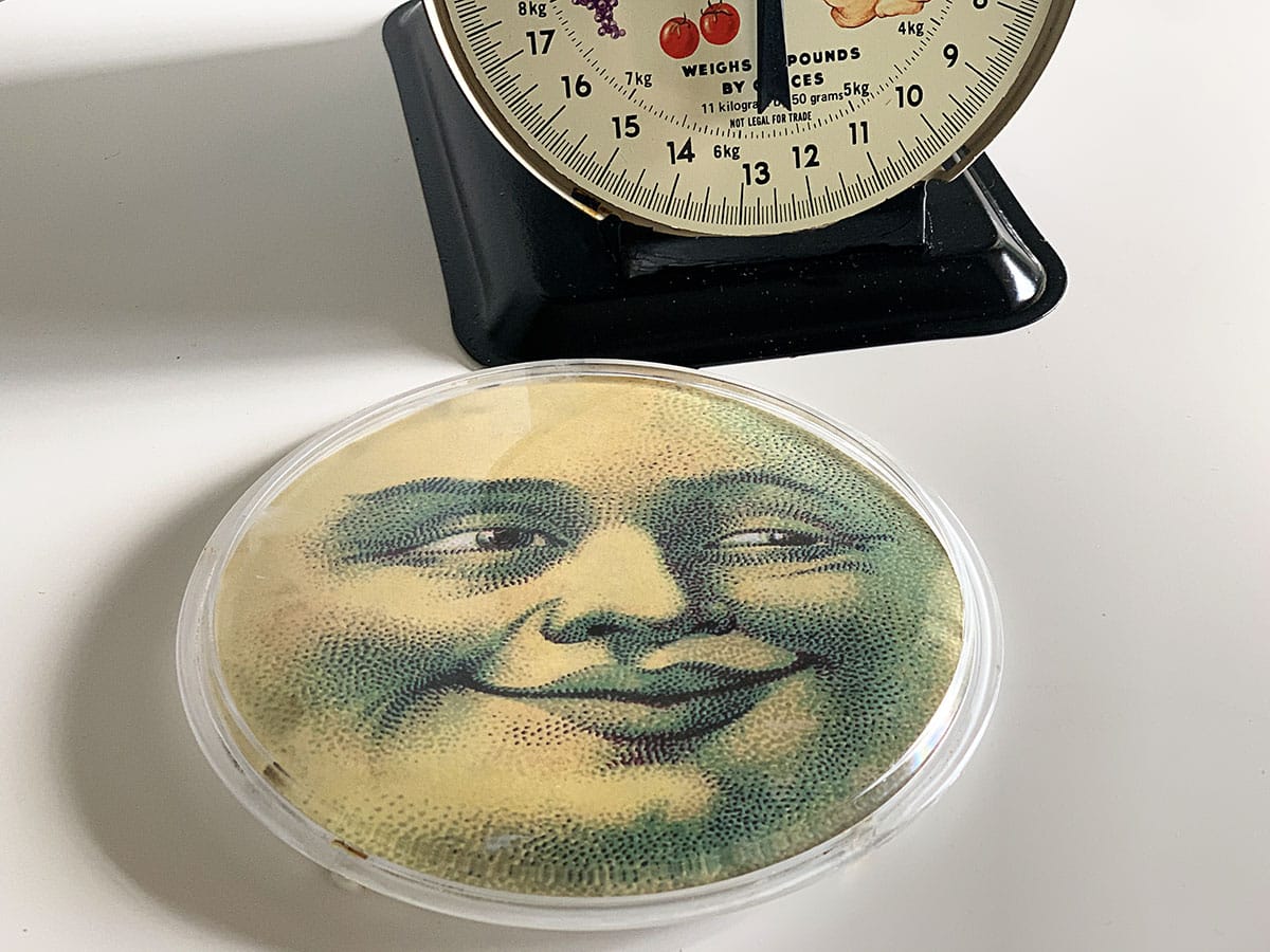 Moon face that will go on the scale to turn it into fall and Halloween decor.