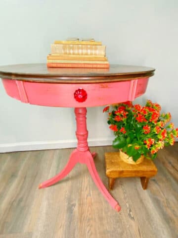 Brightly painted Duncan Phyfe table.