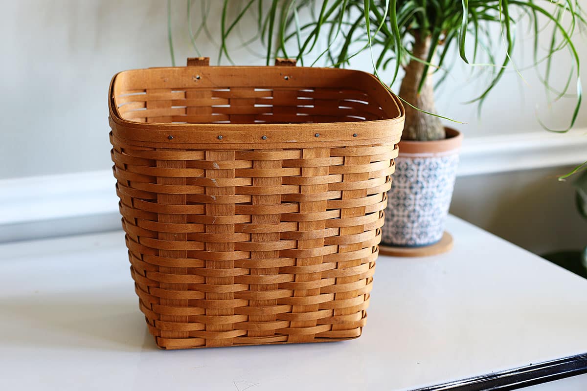 Painting a Longaberger Large Mail basket to update the look.