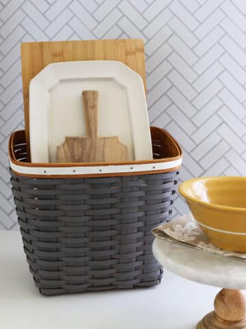 Breathe new life into your vintage Longaberger baskets. Discover how to paint these beloved collectibles to compliment your modern home decor. Bring them out of storage and start using them again!