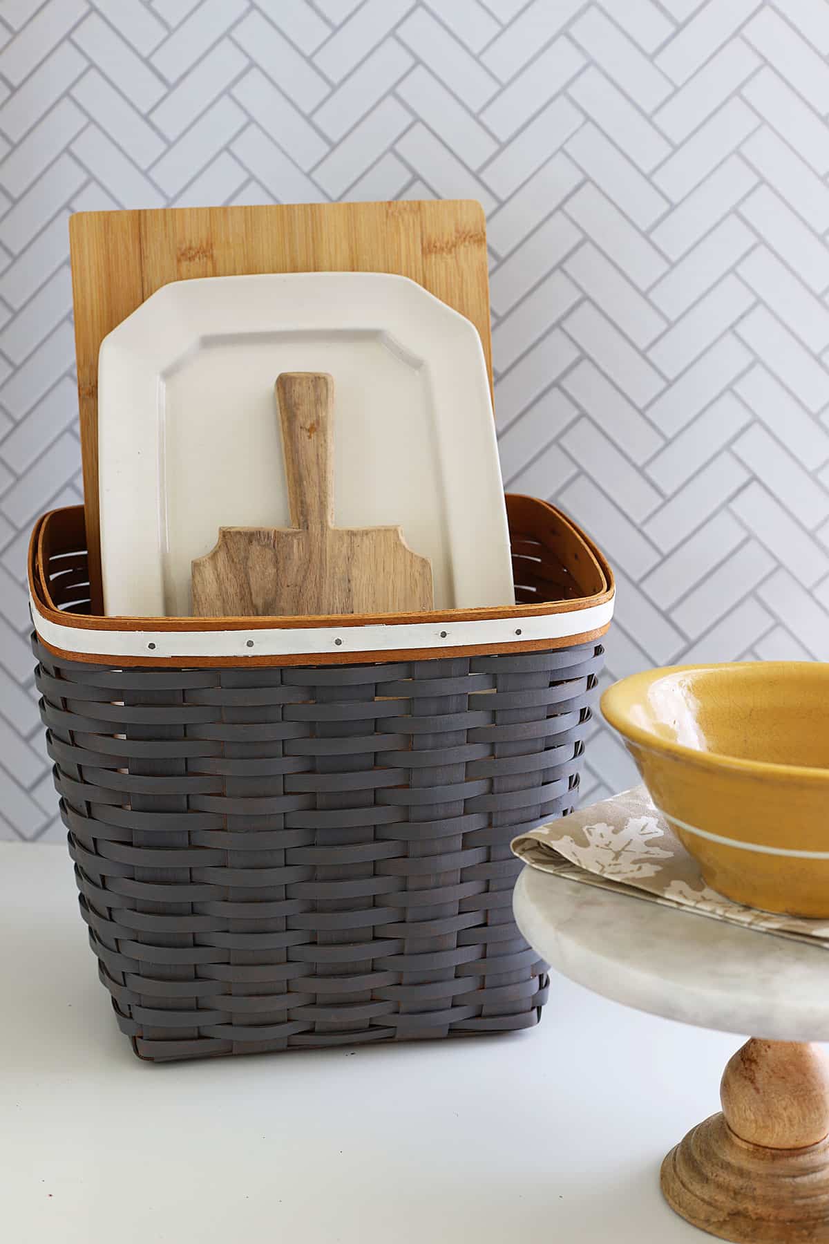 Breathe new life into your vintage Longaberger baskets. Discover how to paint these beloved collectibles to compliment your modern home decor. Bring them out of storage and start using them again!