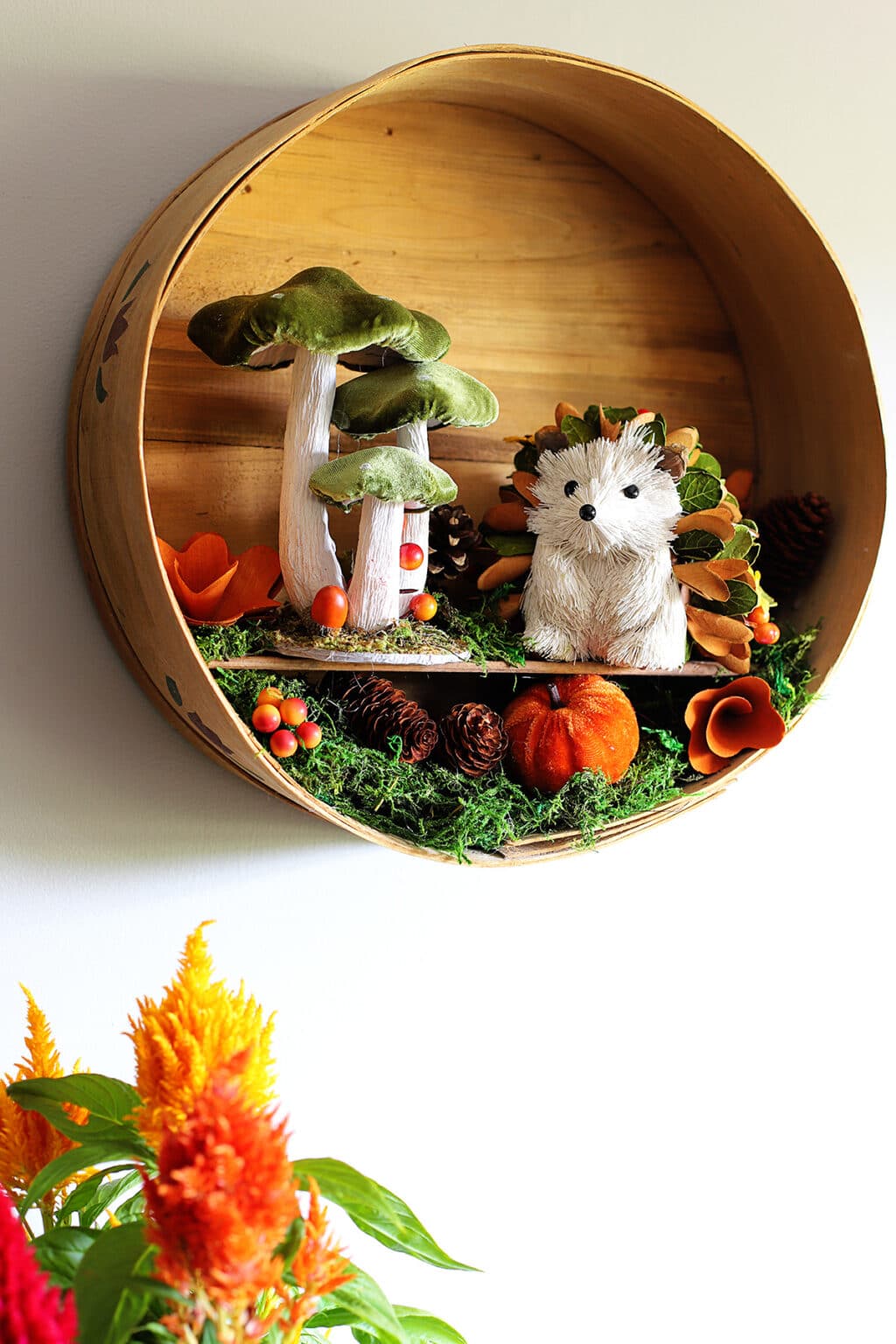 Thrift Store Repurpose: DIY Cheese Box Wreath