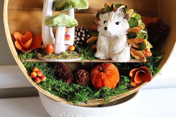 Thrift Store Repurpose: DIY Cheese Box Wreath